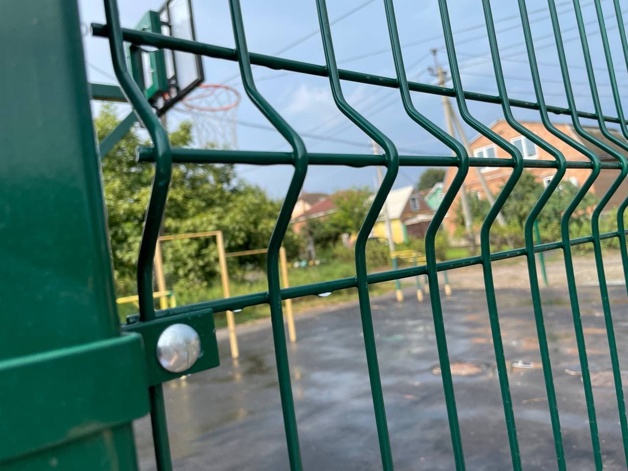 Сварные решетки для ограждений от производителя